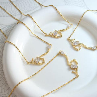 Calla Necklace