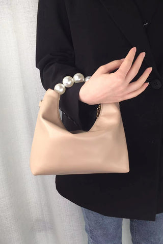 Como Pearl Handbag