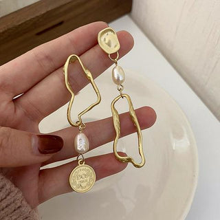 Mila Earrings